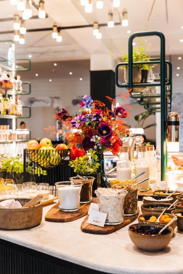 Отель Sapphire House Antwerp, Autograph Collection By Marriott Экстерьер фото A buffet at a restaurant