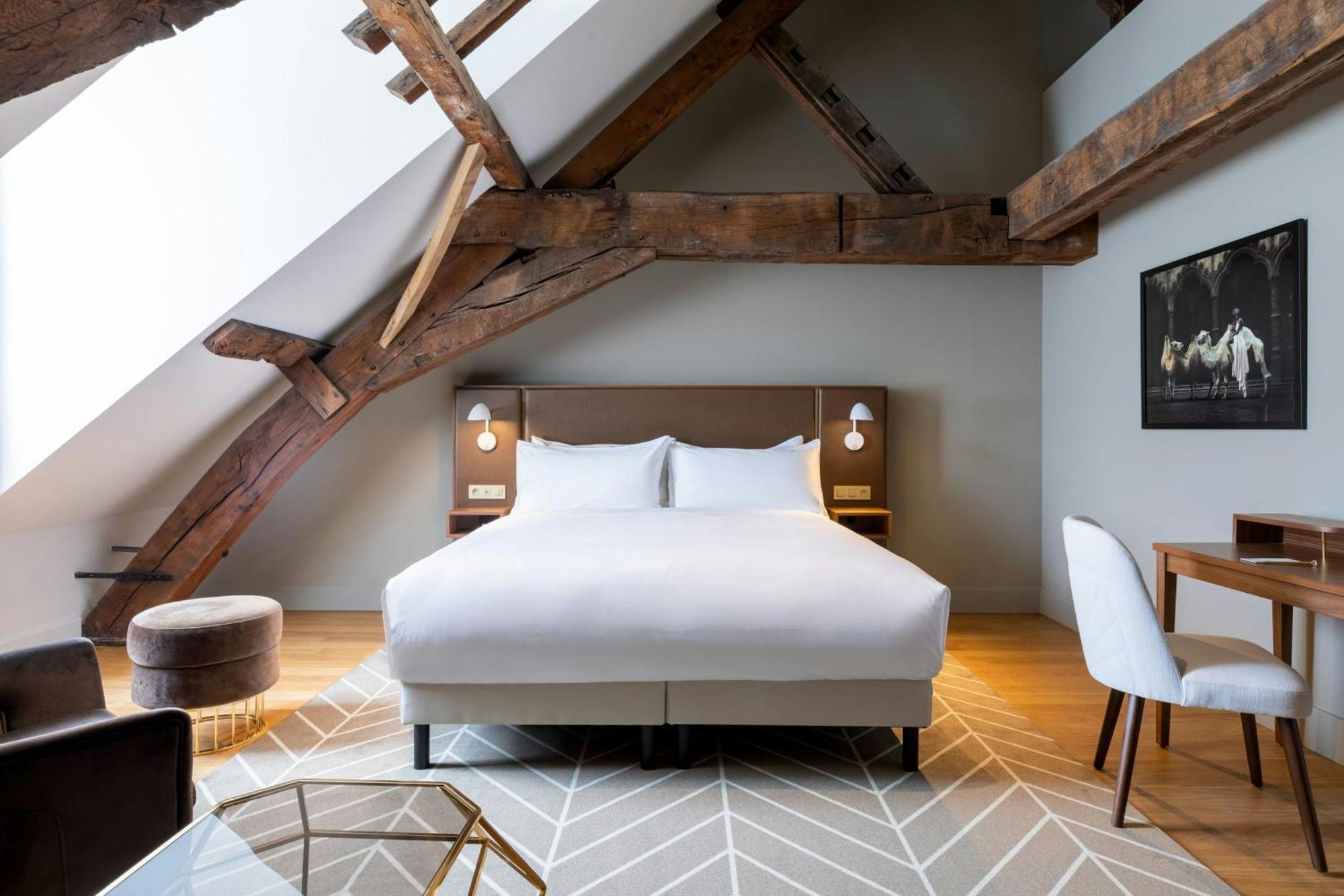 Отель Sapphire House Antwerp, Autograph Collection By Marriott Экстерьер фото